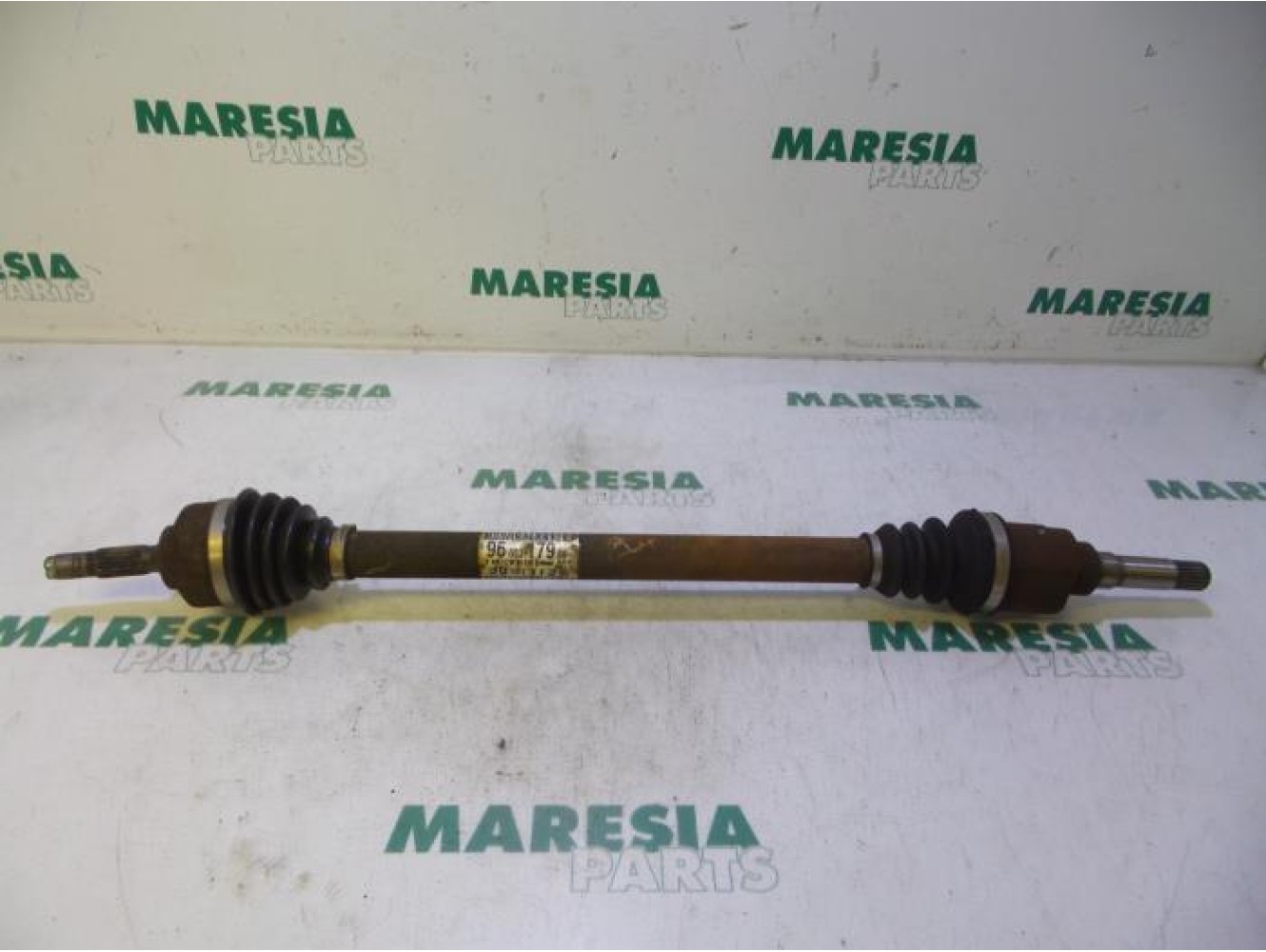 Peugeot - 207 - Front drive shaft, right