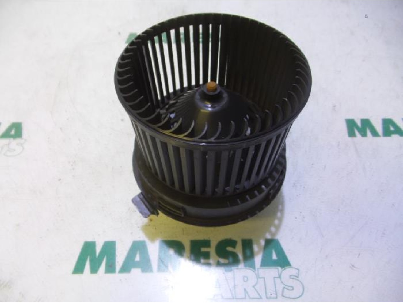Peugeot - 207 - Heating and ventilation fan motor