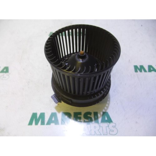 Peugeot - 207 - Heating and ventilation fan motor