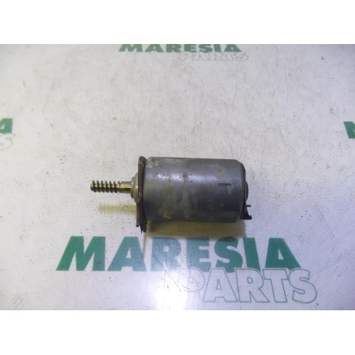 Peugeot - 207 - Camshaft adjuster
