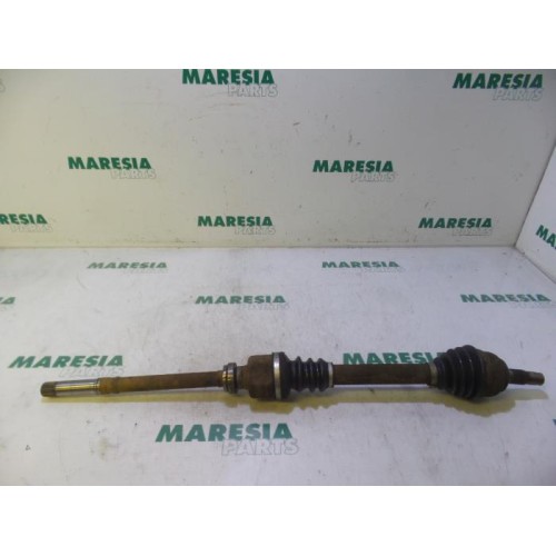 Peugeot - Partner - Front drive shaft, right