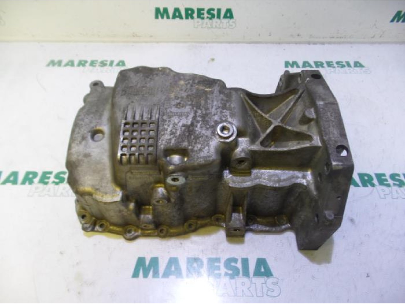 Renault - Megane Scenic - Sump