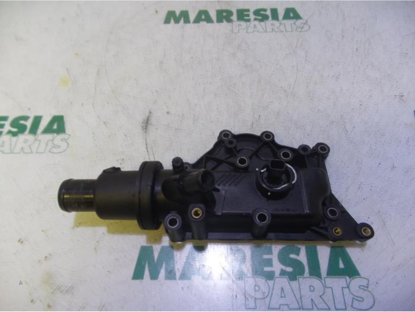 Renault - Megane Scenic - Boîtier thermostat