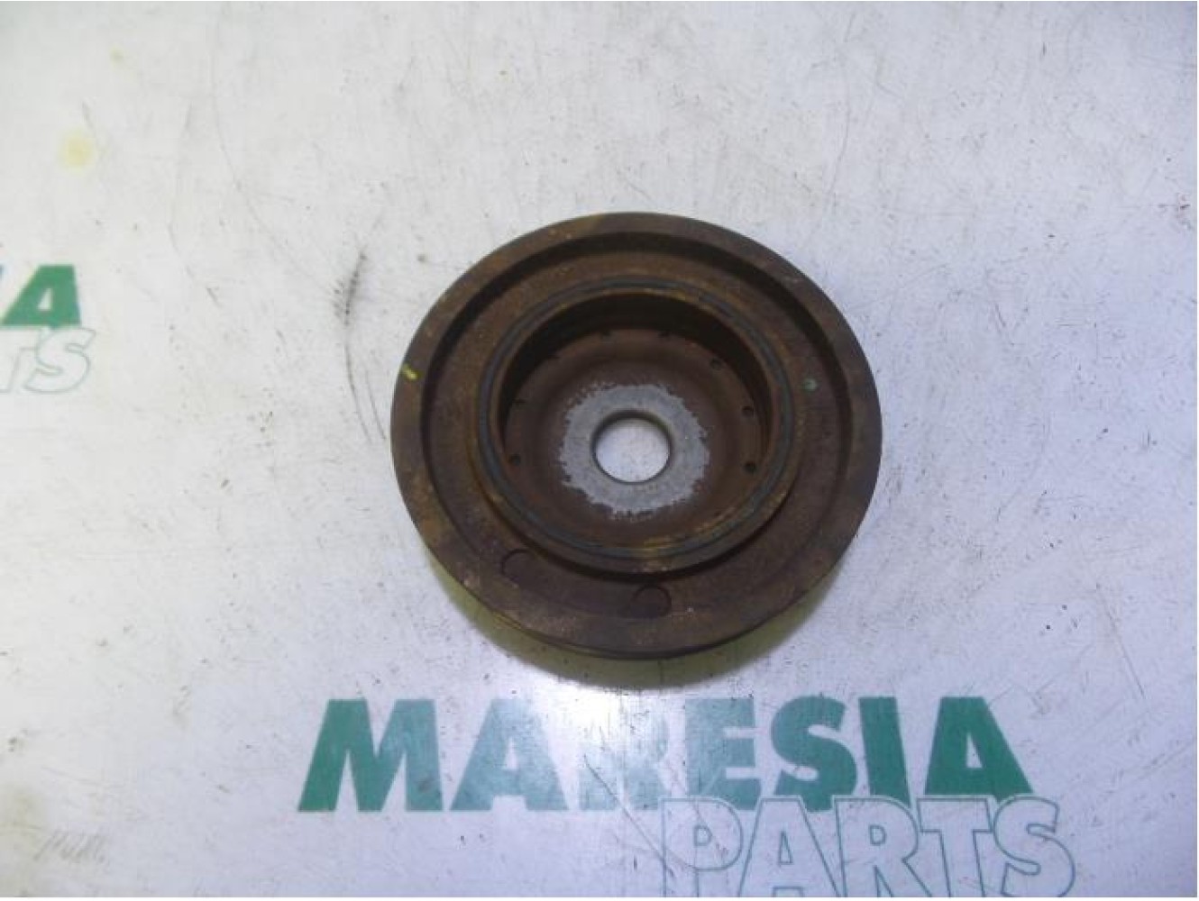 Renault - Megane Scenic - Crankshaft pulley