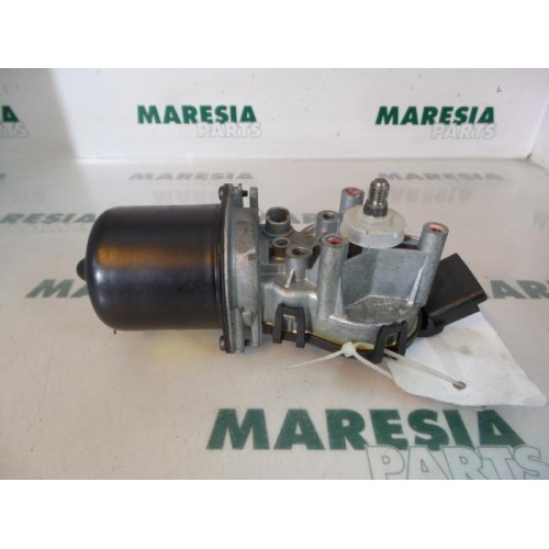 Renault - Kangoo - Front wiper motor