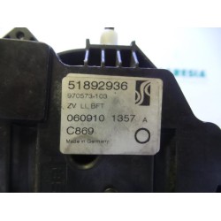 Fiat - Punto - Front door lock mechanism 4-door, right