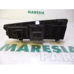 Fiat - Punto - Multi-functional window switch