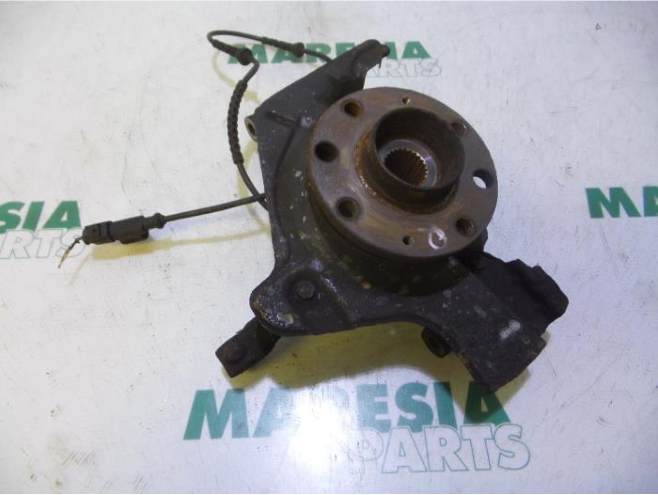 Fiat - Punto - Knuckle, front right