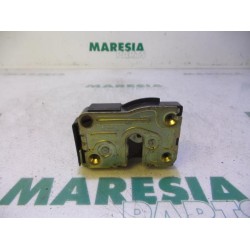 Renault - Megane Scenic - Front door lock mechanism 4-door, right
