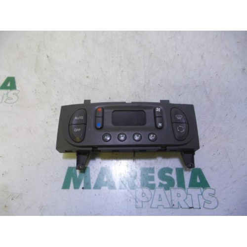 Renault - Megane Scenic - Heater control panel