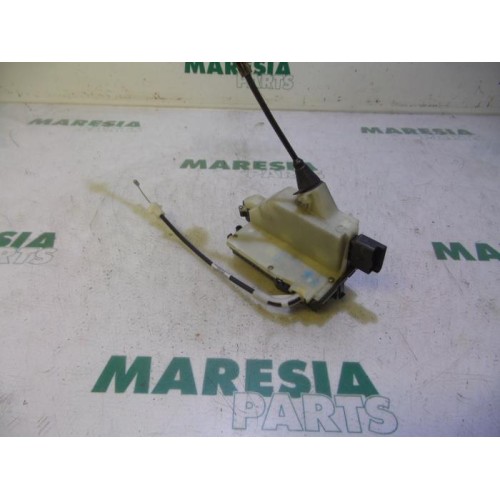 Peugeot - 208 - Rear door mechanism 4-door, right