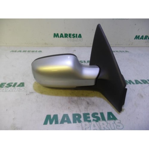Renault - Megane - Wing mirror, right