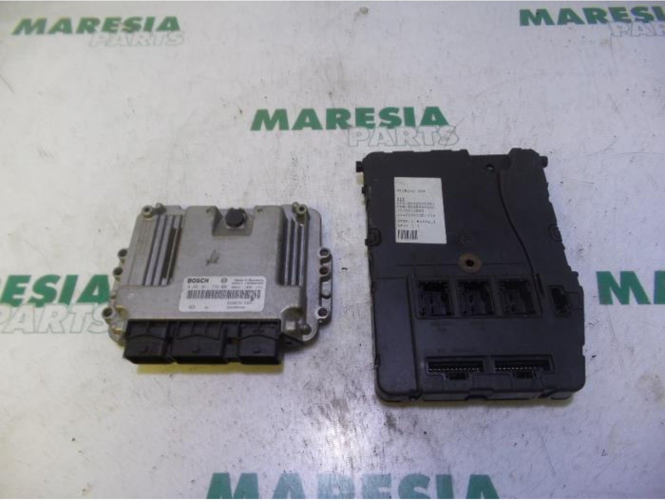 Renault - Megane - Engine management computer