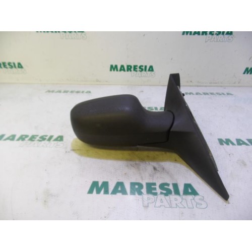 Renault - Megane Scenic - Wing mirror, right