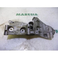 Renault - Megane - Support (miscellaneous)