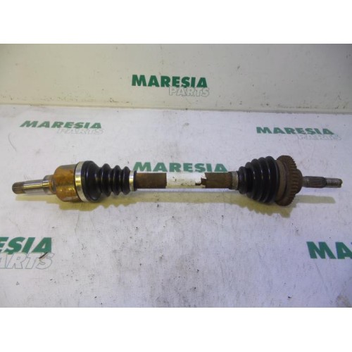 Peugeot - 206 - Aandrijfas links-voor