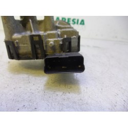 Peugeot - 206 - Front wiper motor