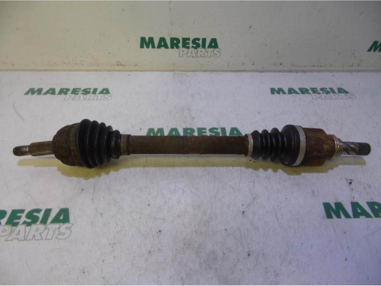 Renault - Megane Scenic - Aandrijfas links-voor