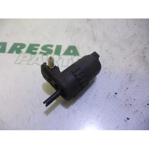 Fiat - 500 - Scheibensprüherpumpe vorne