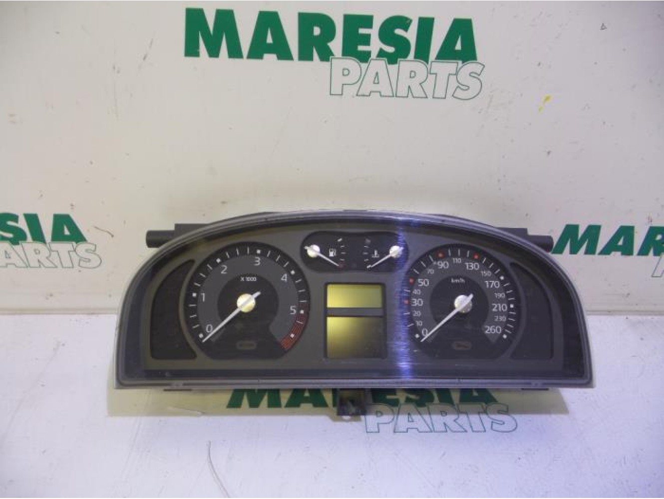 Renault - Laguna - Instrument panel
