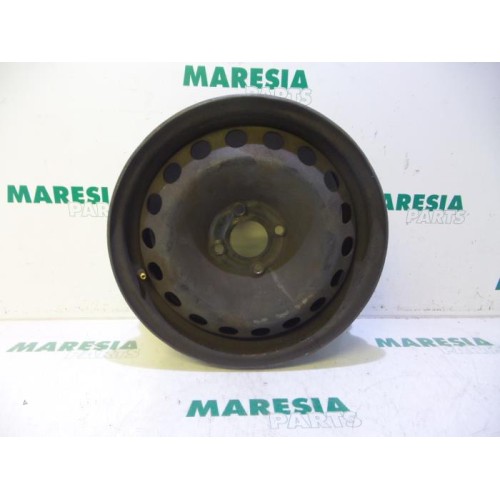 Renault - Megane Scenic - Wheel