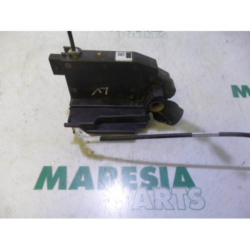 Peugeot - 308 - Door lock mechanism 4-door, front left