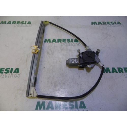 Renault - Clio - Window mechanism 2-door, front right