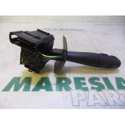 Renault - Clio - Indicator switch