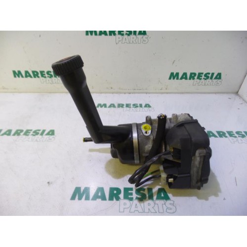 Citroen - Berlingo - Power steering pump