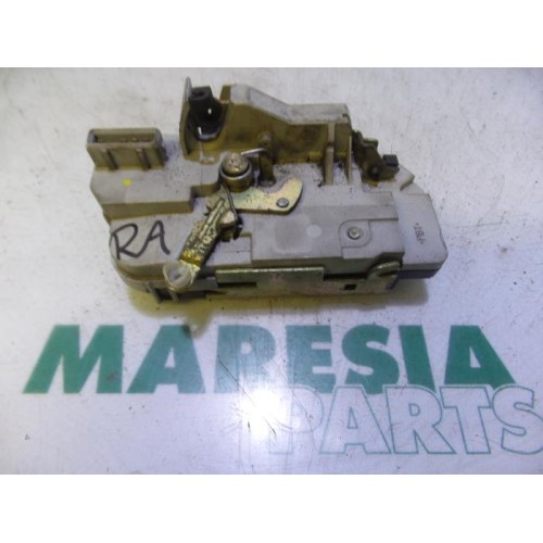 Peugeot - 206 - Rear door mechanism 4-door, right
