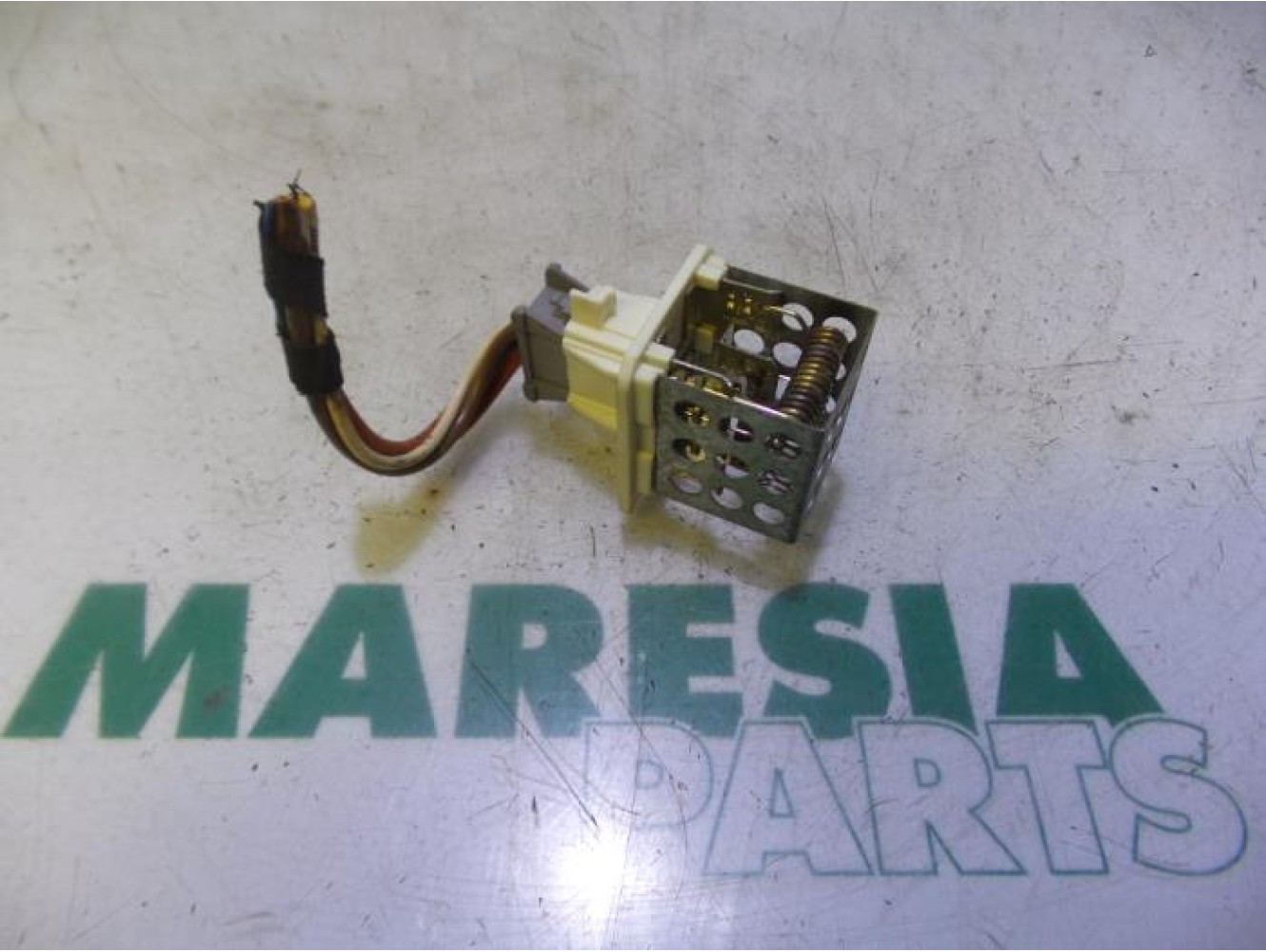 Peugeot - 206 - Heater resistor