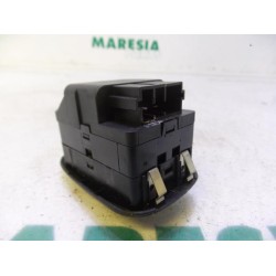 Peugeot - 206 - Multi-functional window switch