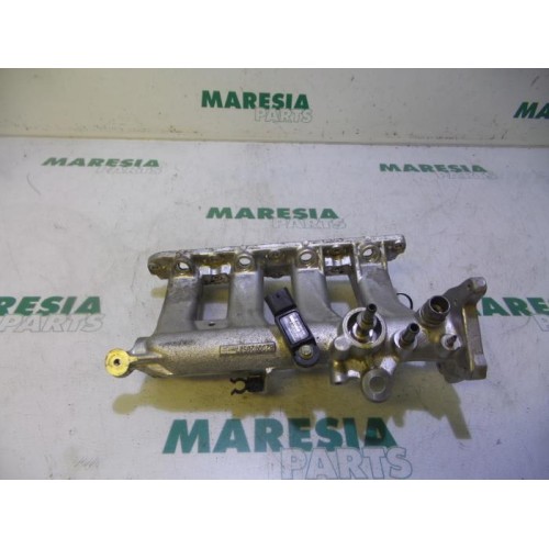 Renault - Clio - Intake manifold