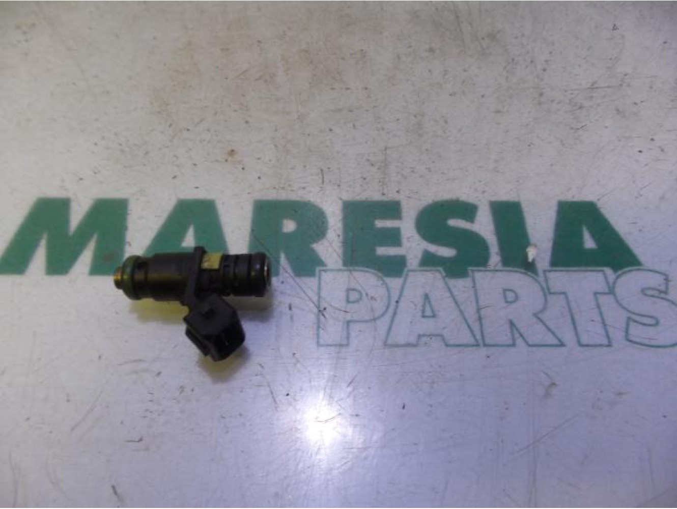 Renault - Clio - Injector (petrol injection)