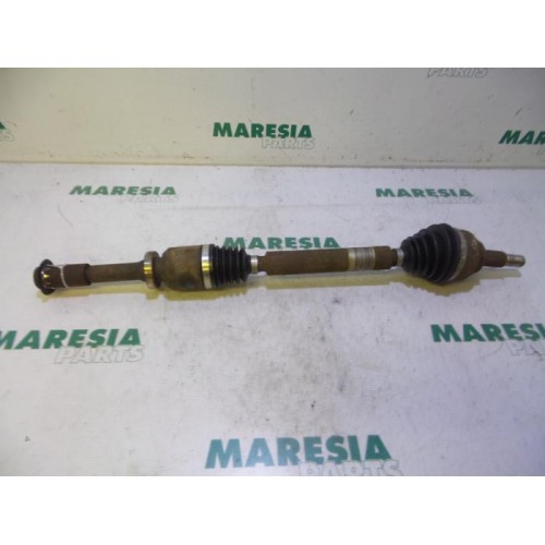 Renault - Laguna - Front drive shaft, right