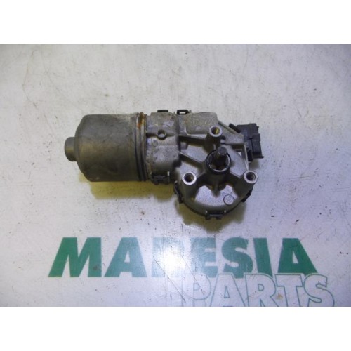 Peugeot - 206 - Front wiper motor