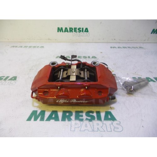 Alfa Romeo - 4C - Front brake calliper, right