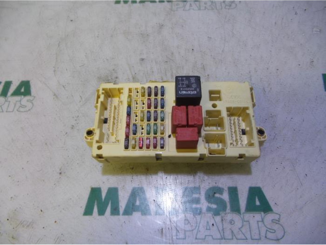Fiat - Stilo - Fuse box