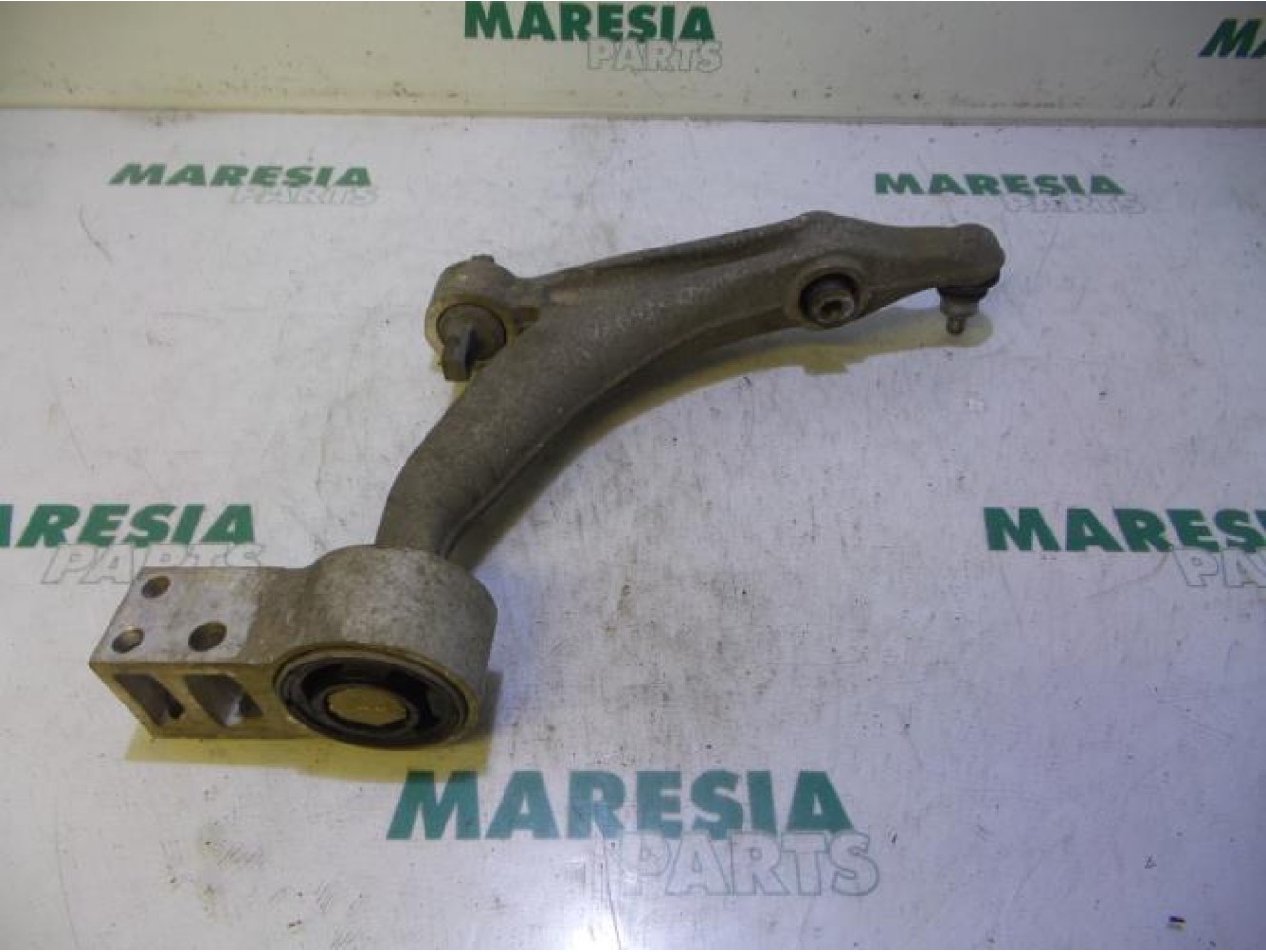 Alfa Romeo - Brera - Front lower wishbone, right