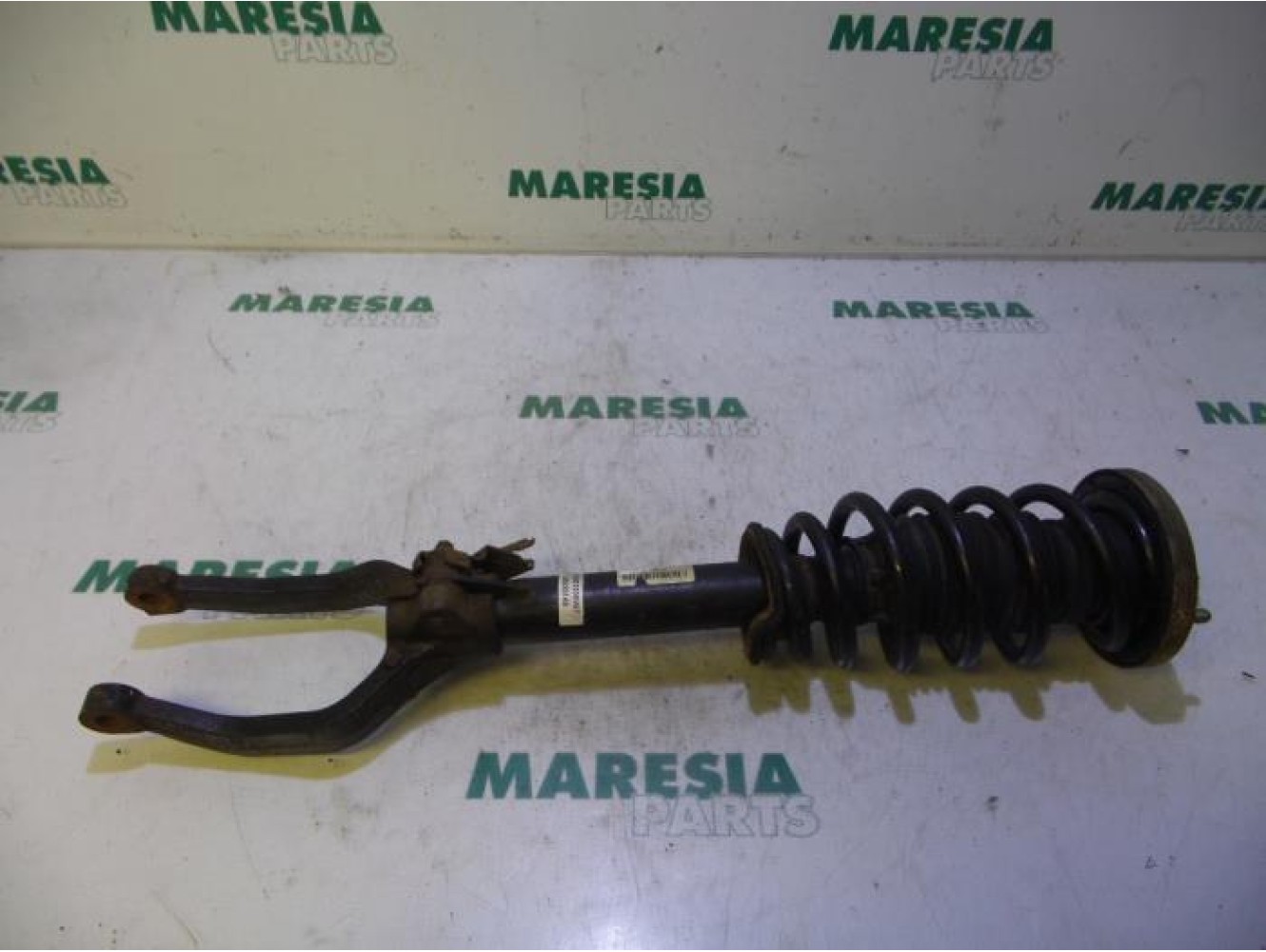 Alfa Romeo - 159 - Front shock absorber rod, right