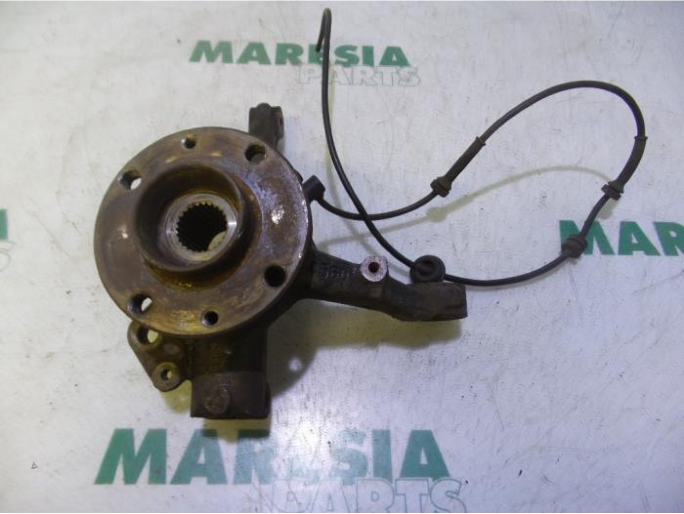 Fiat - Stilo - Knuckle, front left