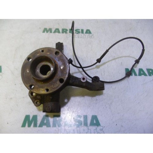 Fiat - Stilo - Knuckle, front left