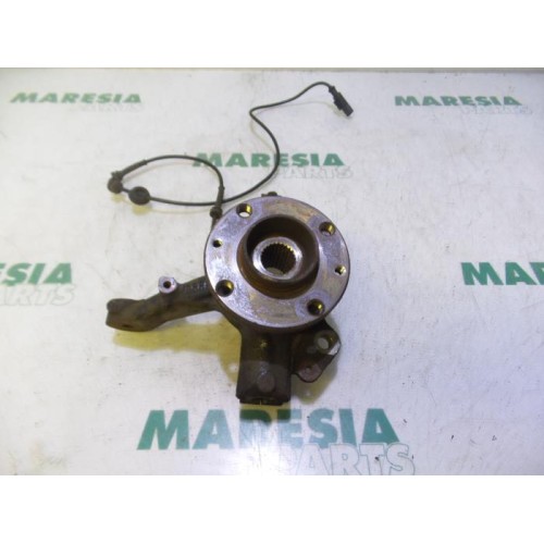 Fiat - Stilo - Knuckle, front right