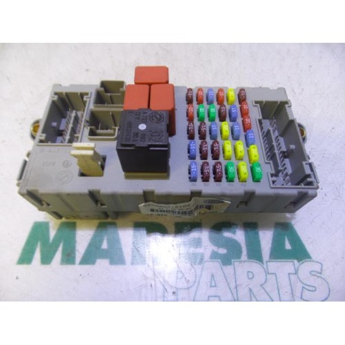 Alfa Romeo - Brera - Fuse box