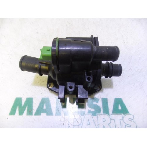 Peugeot - 206 - Thermostat housing