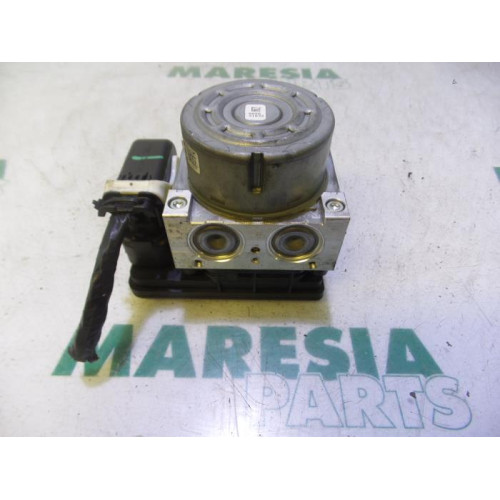 Peugeot - 208 - ABS pump