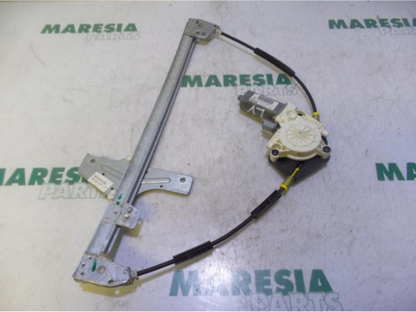 Peugeot - 307 - Window mechanism 4-door, front left