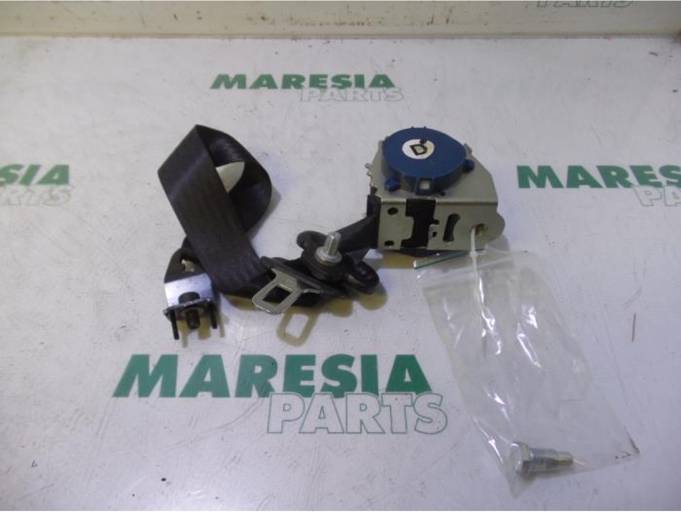 Alfa Romeo - 159 - Front seatbelt, right