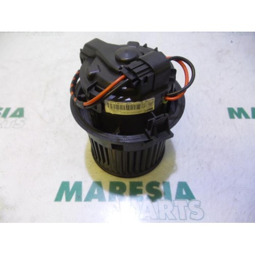 Peugeot - 208 - Heating and ventilation fan motor