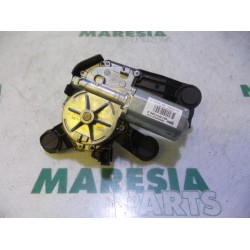 Peugeot - 208 - Rear wiper motor